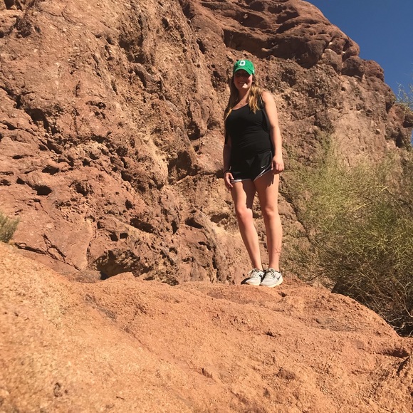 Meet your Posher, Courtney - Picture 3 of 4